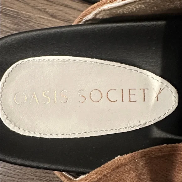 Oasis Society size 8 Tan Suede Buckle Loafers.  Like new - Picture 3 of 4